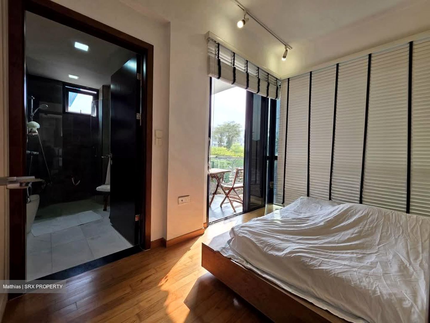 One Duchess (D10), Apartment #546675211